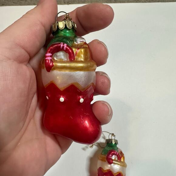 Blown Glass Christmas Ornaments Pair 2 of Stockings Red Christmas Tree Holiday - Picture 4 of 9